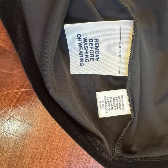 NWT OLD NAVY Stretch Velvet Strapless Mini Dress Size Small Ruched - Picture 13 of 13